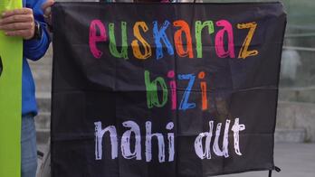 Hbi_poster_00116421