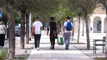 Posterra_pieza_nafarroa_adingabeak